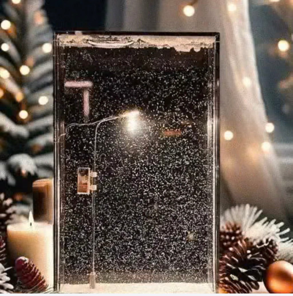 The Magic Snow Lamp