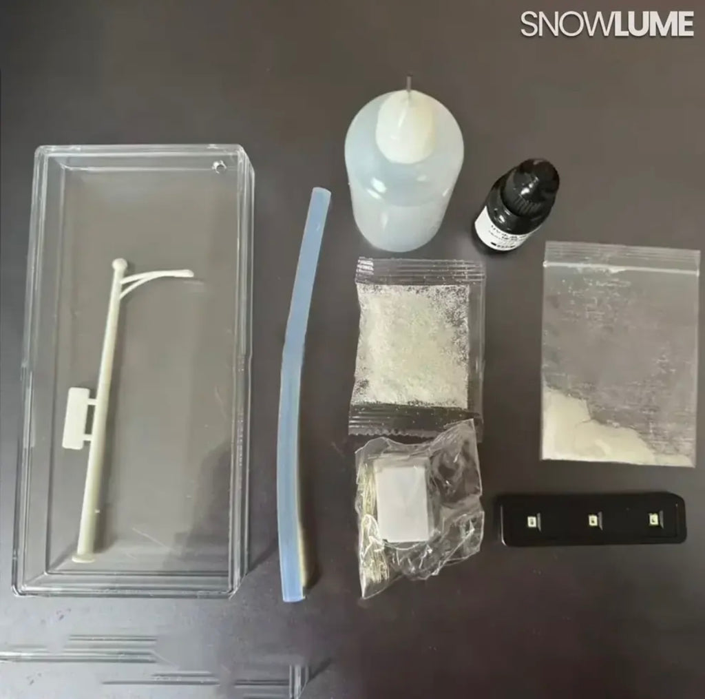 The Magic Snow Lamp