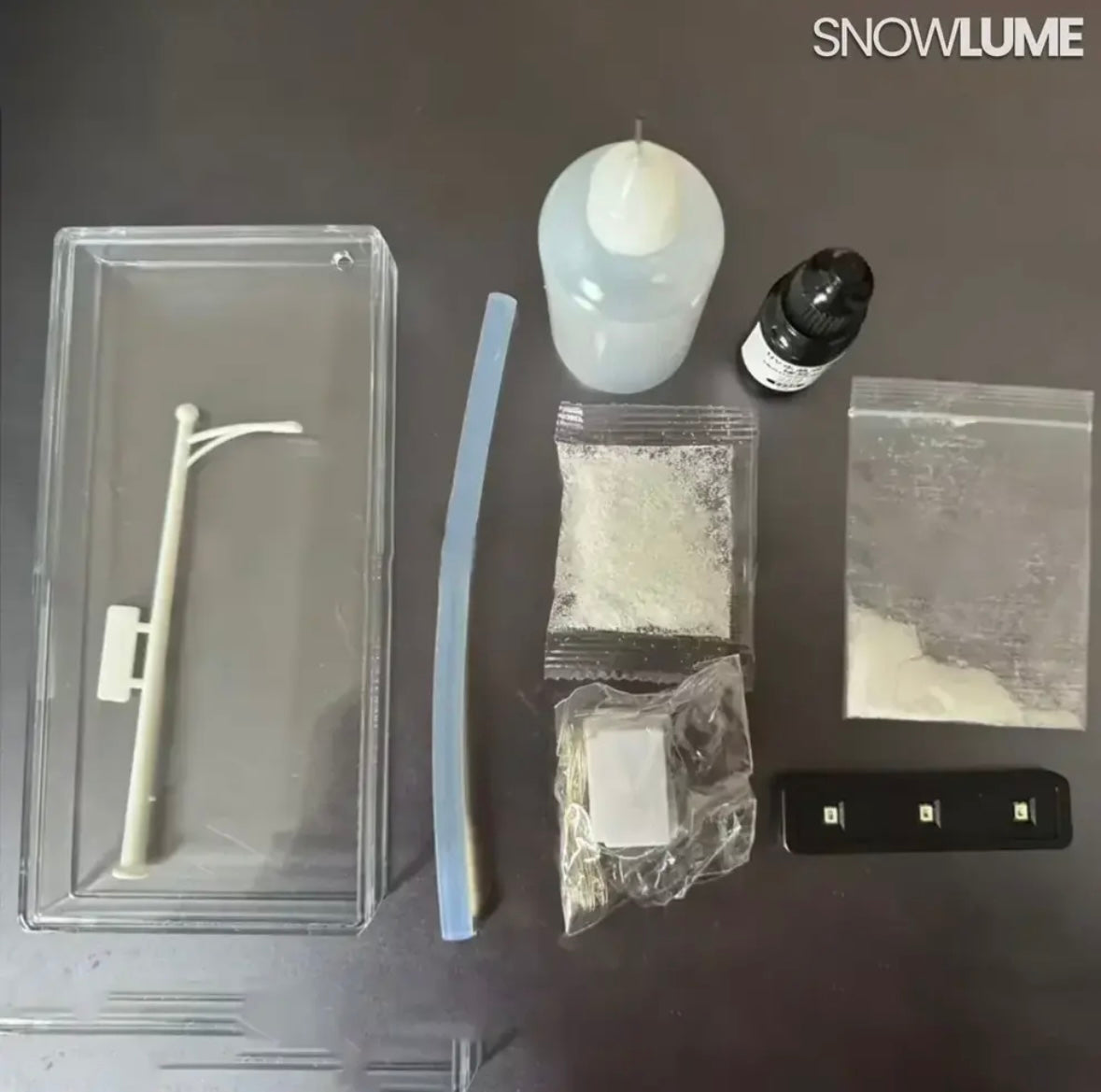 The Magic Snow Lamp